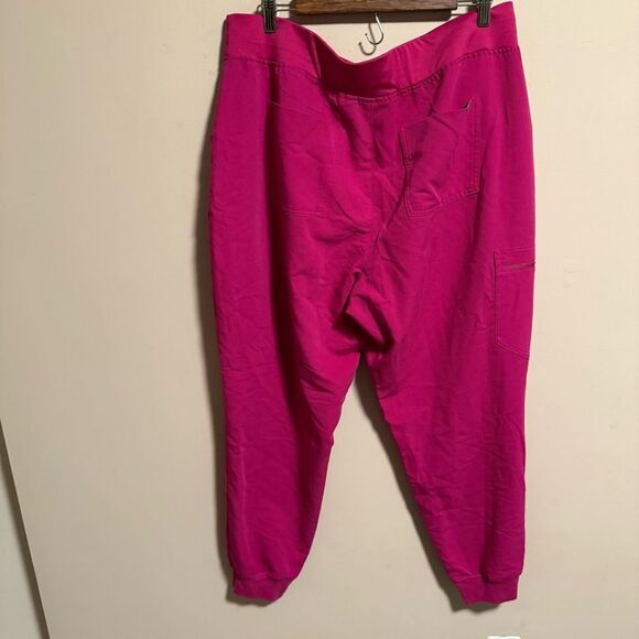 Figs Technical Collection Zamora Raspberry Sorbet Jogger Scrub Pant Size 2XL XXL - Picture 3 of 7